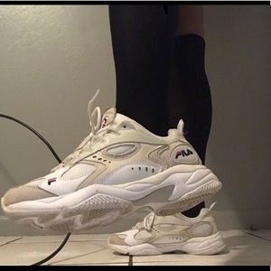 Women’s Boveasorus Filas! 🦋